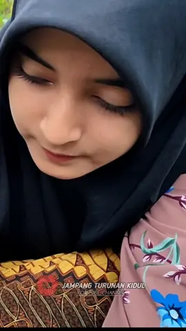 Gadis Desa X TURKI Cantik, Rajin Berkebun Di Lereng Gunung#suasanapedesaan #jampangturunankidul #gadisdesacantikalami