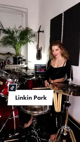IG: RajaMeissner #drummer#drums#drumcover#drummergirl#femaledrummer#linkinpark#givenup#metal#rock#hardrock#heavymetal#fy#fürdich#fyp