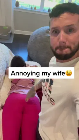 Just annoying my wife like always😩😂 #wife #annoy #couple