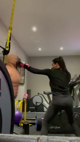 #LoveFitness; #ILoveFitness; #LoveForFitness ; #Workouts; #WorkoutTime; #WorkoutRoutine #girlswhofight #hardwork #paysoff #gym #boxing