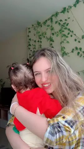 ميلا الجميلة🥺💗 @miad_mila @lilianmohd #اكسبلور #fyb #foryou #page #like #ام_عيون_خضر #🇸🇾 #comment #explor#super_sisters #leen_mohd98