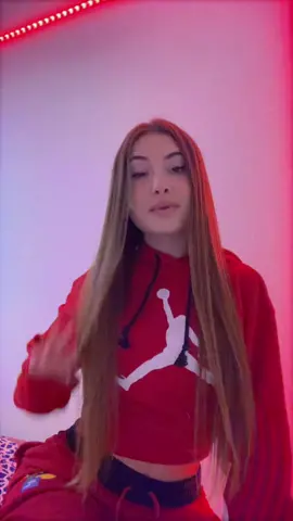 🙇🏼‍♀️