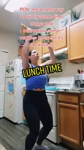 I mean, protein and veggies....whatever #sahmlife #momlifebelike #parentinghacks #floridamom #disneymom #tokmom #toddlermom