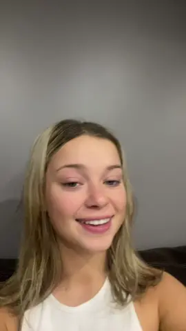 ive been single for too long someone date me🙄