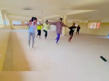 happy feet by the wakanda dance creation