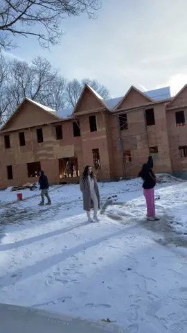 the new house 😜👀 @melissagorga @joeygorga