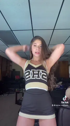 I miss my long hair so much😭 (video from my old account that got banned)