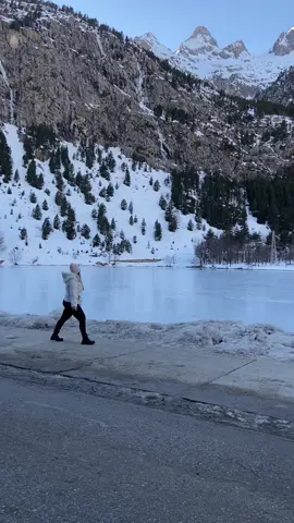 Despidiéndome de la nieve 🌨 por un tiempito 🥰 #pirineos