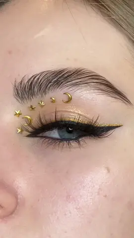 🌙CELESTIAL🌙 #spacemakeup #euphoriamakeup #celestial #goldenmakeup