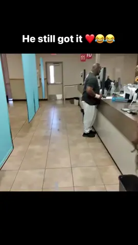 Meet my boo! 20 years of marriage + he still got it ❤️👌🏾 #couplestiktok #travelbae #marriedforlife😍