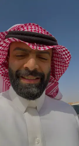 اللي يعشق النوم  صار اخر القوم لأن الوسادة ماتجيب السيادة #شعر #قصيد #عبدالرحمن_المهنا