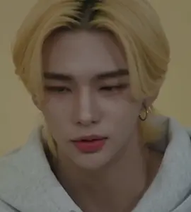 #au:люди в один момент жизни получают свою способность,Феликс и Хенджин договорились сказать друг другу,но#lееfеlix#hyunjin#hyunlix