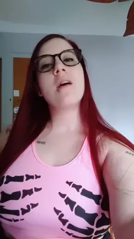 Jaime les transitions 👌🏻 #fyp #foryou #pourtoi #xyzbca #curve #trend #redhair #inkgirl #quebec