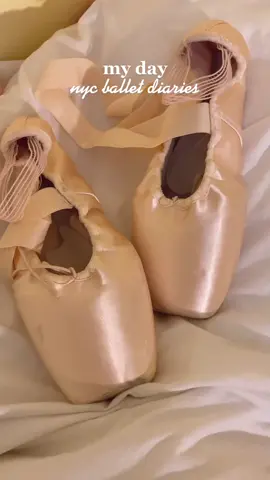 so tired :) #Vlog #ballet #nyc #subway #nycsubway #newyorkcity #ballerina #ballettiktok #balletvlog #aesthetic #fyp #foryoupage #trending #viral #cute