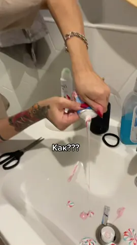 Перевыкладываю, потому что это должно набрать миллион😬