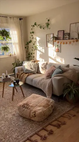 4pm on a monday #sunnyday #homedecortiktok #fyp #boho #cozyathome #livingroomdecor