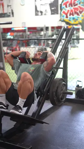 #gym #bodybuilding #gymmotivation #fyp#motivation #Fitness #workout #legs