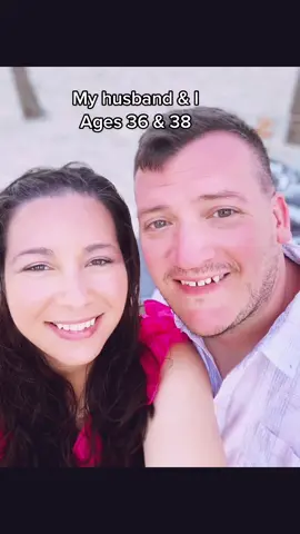 #greenscreen #marriedlife #younglovers  #momsoftiktokover30