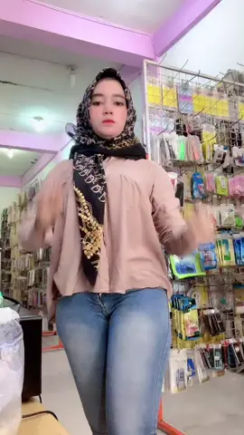 🥴