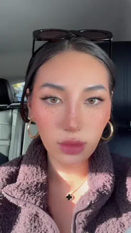 Someone tell me where I can get products that look like this lip color