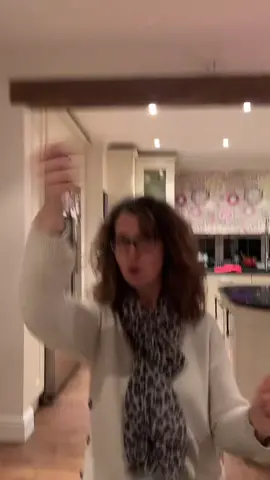 julia beat u to it@sophiehurleyx