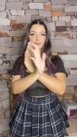 Eeee no me sale bien este baile jeje