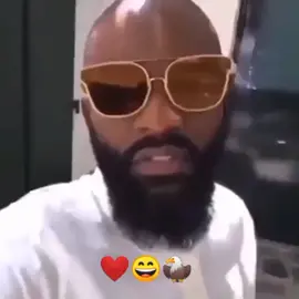 Quand @fally_ipupa01 chante en reprenant la rythmique de la sonnerie de l'iPhone !😆🥰🦅 vous en pensez quoi ça pourrait faire un hit?🤣 #abonnezvous