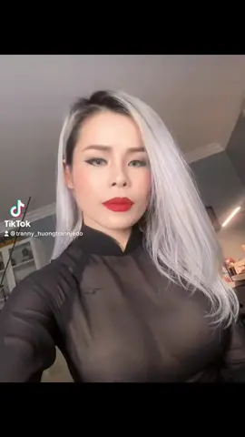Happy Lunar new year 2022 to guys #aodaivietnam #trannyhuongDo