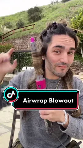 i heard there was a snow storm in nyc so im taking advantage of my location while I can 🌳🌿🌊 #airwrap #dysonairwrap #blowdry