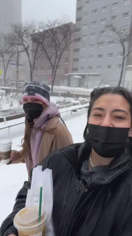 Gorgeous gorgeous girls will risk their lives for @starbucks #starbuckslovers #snowstorm2022 #nyc #fyp