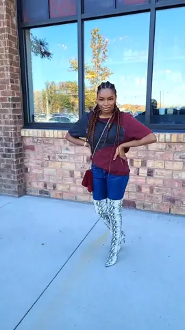 a lil casual moment. comment for deets 😊 #fyp #foryoupage #popmusic #grwm #raisedby #holdup #fashiontiktok #casualstyle