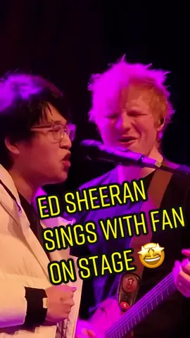 #Edsheeran heard a fan singing in the audience and then this happened😭🔥 ( video/east-west sounds )