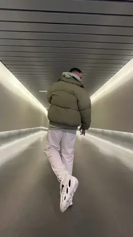 Eaton centre coming in clutch #toronto #drip #streetwear #StreetStyle