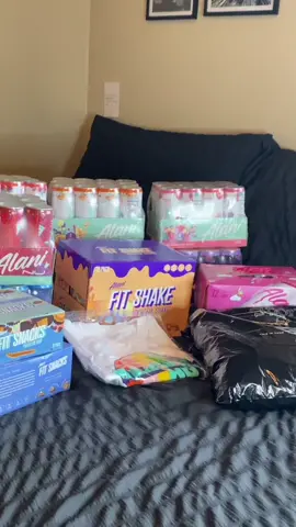 thank you for these goodies😍💓 @alaninutrition #alaninu #alaninutrition