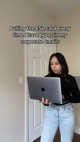 Then they feel bad for calling me out😌🤪 #latina #latinasintech #firstgen #firstgeneration #ESL #Tech #apple #fyp #foryoupage #viral #picasso #funny