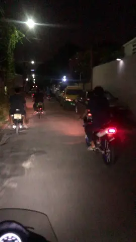 พอไปกับเขาได้ไม่แรงแต่หันมาเมื่อไหร่ก็เจอ❤️#บุญช่วยประเทศไทย🇹🇭#2tthailand#kr150 #รถทริปอย่าคิดเยอะ#ความสุขเล็กๆ#รถเสี่ยว#อย่าปิดการมองเห็นผมนะ♡