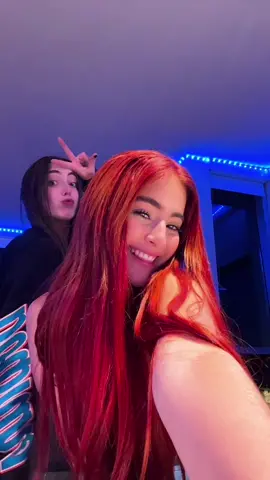 Esta es nuestra “Foto Pa’l Story” 🤭💘 @oliviaalboher #CNCOPHA