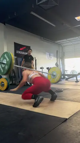 I just had to use this audio 😅 #girlswholiftweights #fypgymlife #fypfitness #olympicweightlifter #gymfail #olympicfail