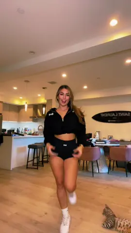 Tu amiga me lo contó 🤫 #tiempoparami