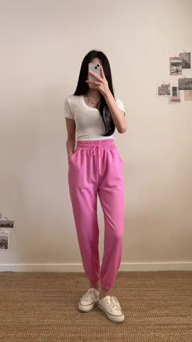 #추천 #에이블리 #세트룩 #조거팬츠 #잘생긴관리자님추천좀 #추천안뜨면틱톡본사앞에다가똥싸고튐