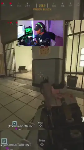 *HE HAD NO CHANCE* #warzone #rebirthisland  #rebirth #rebirthislandwarzone#fyp #foryou #fypシ #warzoneedit #warzoneclips  #rebirthislandclips #viral