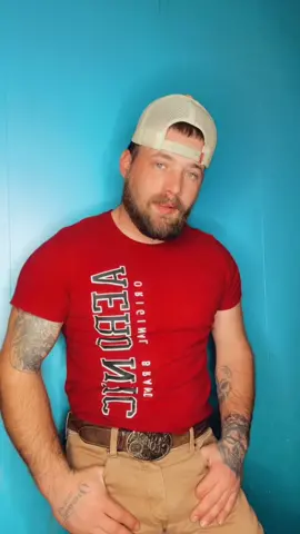 I can be your Smith&Wesson #28DaysOfEucerin #duet #DuetDoWet #viral #dadbods #singledad