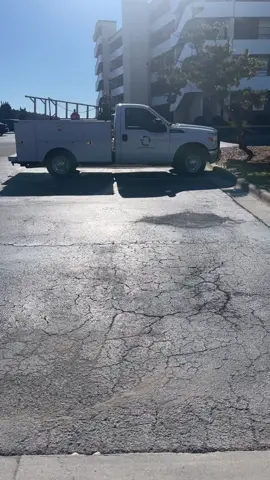 Love that 6.7 #DuetDoWet #trashmechanicman #28DaysOfEucerin #work #mechanic #powerstroke #6.7#ford