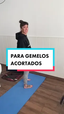 Ejercicio para trabajar la elongación de los gemelos y mejorar la fascitis plantar. Si te ha gustado compártelo 😀💙🙏🏻 #fascitis