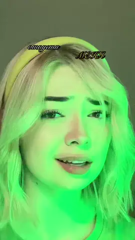 это чувство, когда внутри всё снова падает вниз ..