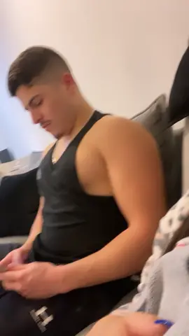 שטוחות בקהל? תזדהו😭