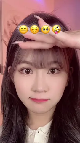 insta: sia_jiwoo 😑😊🥺🤪