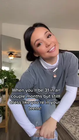 Wear what you want! ✌🏼 #fyp #imoutherelivingtho #DuetDoWet #TeamofTomorrow #OOTD #millennial #mcdonaldshacks