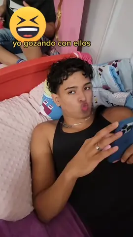 🤣🤣ellos muy tranquilo🤣🤣🤣
