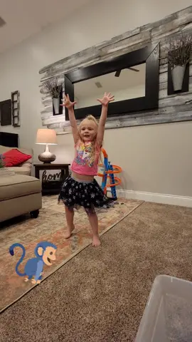Dance Monkey 4 years old #dancemonkeychallenge #dancemonkey💜  #toddlerdancemoves #toddlerdance #bailedeninos #bailedemonos